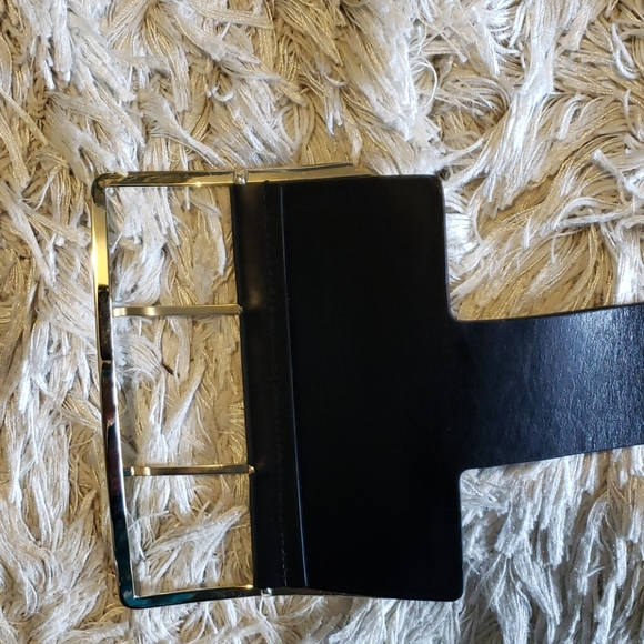 SOLD. Authentic Gianfranco Ferre big buckle belt - Picture 6 of 11